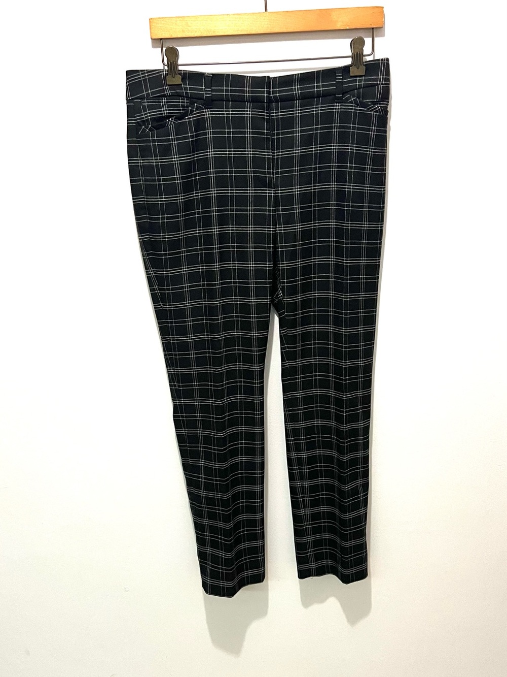 Black & White Plaid Dress Pants - Classic Tailored Fit - Great for Fall / Office